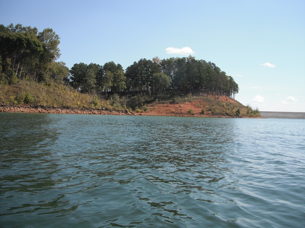 Image of the Clearwater Lake.